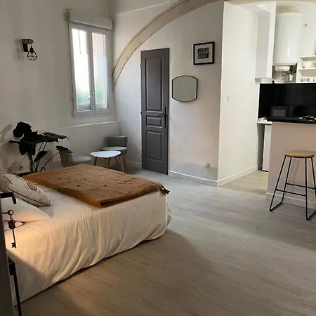 L'Auberge Espagnole - Bed&Breakfast-3
